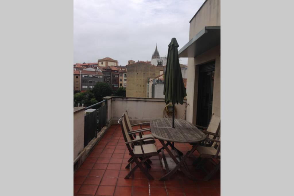 Apartamento Atico centro Oviedo 3hab+garaje+terraza+wifi Exterior foto
